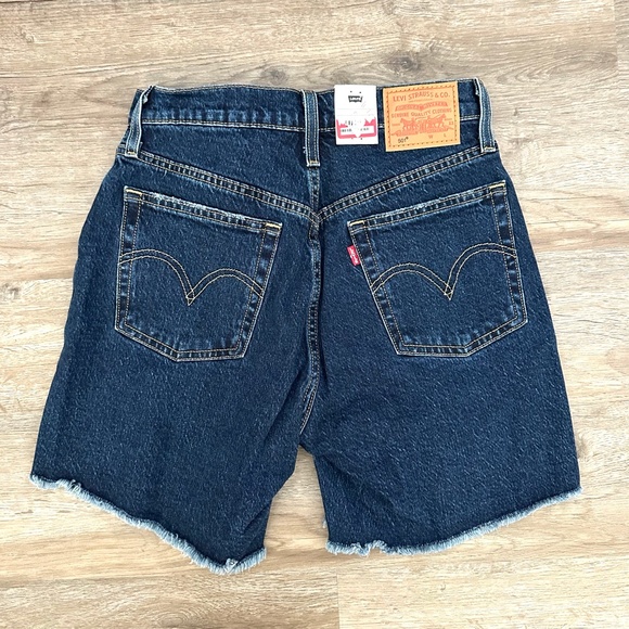 NWT Levi's® Premium 501® Original High Rise Dark Wash Distressed Jean Shorts - Picture 6 of 7
